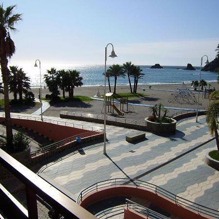 Centro-Primera Linea De Playa Almuñécar Kültér fotó